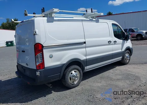 2022 Ford Transit-250 T-250 из США, поврежденный, VIN 1FTBR2YG5NKA62209